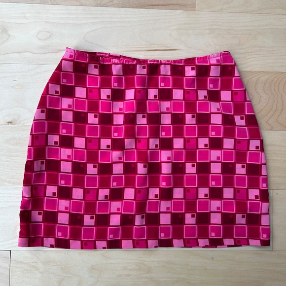 VINTAGE PINK RETRO PRINT MINI SKIRT - Picture 4 of 6